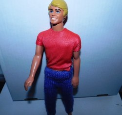 ken knit blue hk view